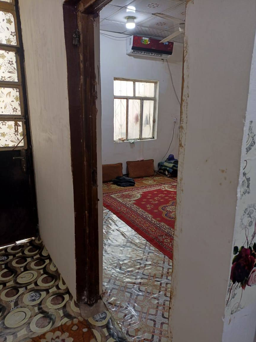 بيت للبيع في ابو الخصيب عويسيان
نوع الطابو بلديه
المساحه 100 متر غرفه  ومطبخ وديوانيه 
السعر 25 اتصال *********** البصرة, العراق
