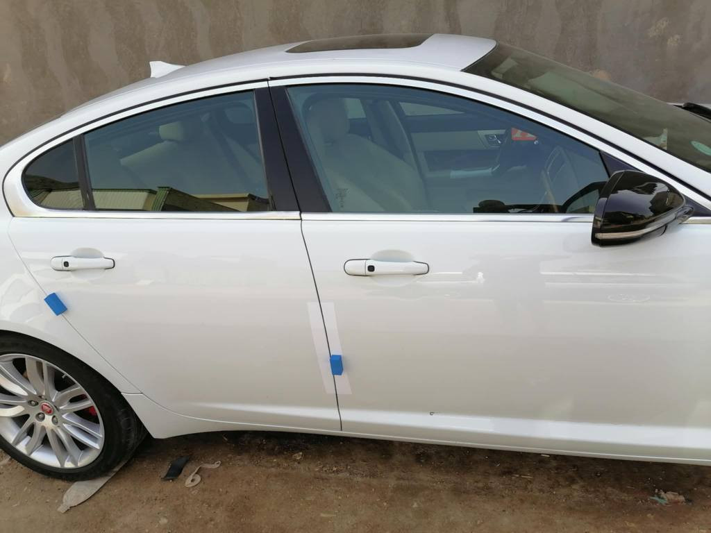 سياره جاكور 2015Xfفول مواصفات بصمه فتحه سايد بريك كهربائي السياره حرفSيعني فول الفول للخير حساسات اماميه خلفيه زراك ليت السياره 5بصمات محرك 2000تيربو كير 8نمر دبل كلج يعني صاروخ كيج عداد300محرك نضيف كير نضيف  سياره مكفوله بيها فقط البنيد مرشوش +الجاملغ الأيمن والباقي كفال السعر 118 اتصال *********** النجف, العراق
