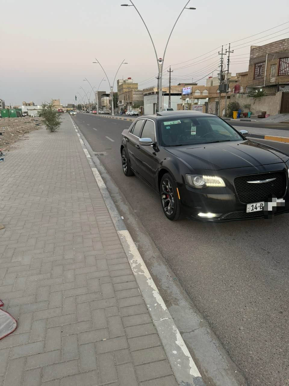 السلام عليكم 
اوباما 2015 معلايه 2023
رقم بصره تحويل
مكينه 3600
فول مواصفات C
كفاله ضربه واصوليات 
جاهزه للاخير 
السعر 170$ وبي مجال 
للاستفسار ***********
البصره البصرة, العراق
