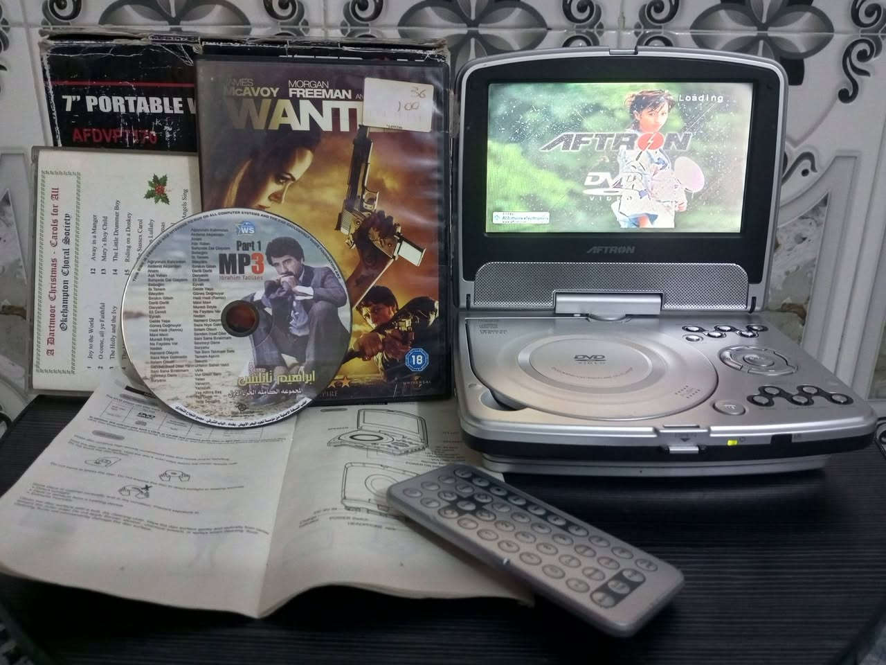 ديفيدي دفتري ومشغل جميع الأقراص  باله مستخدم قليل. يعمل شحن وكهرباء مع ملحقاتها كامله...شغال بالكامل. يعرض على الشاشه الخارجيه . ويعمل على الستلايت أو اي جهاز خارجي....تربطه عليه.....شاشه متحركه تنطوي 180درجه ...مع الكارتون والحقيقه مالته.. فقط يوجد ضرب خفيف بالشاشه ..بس ماياثر على عمله .مثل واضحه بالتصوير... السعر 35الف  باقي التفاصيل مراسلة الصفحه


**إذا كنت صاحب هذا الإعلان وتريد حذفه لأي سبب، رجاءا أرسل رسالة إلى الدعم الفني**