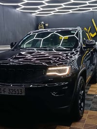 كراند شيروكي • ٢٠٢٠ • فور ويل