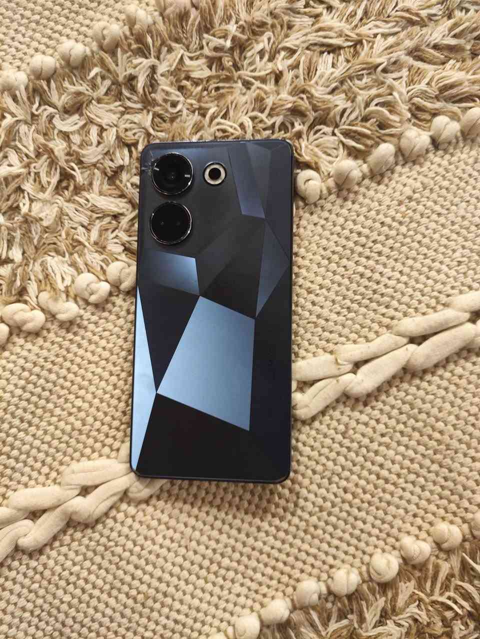 السلام عليكم جهاز TECNO CAMON 20 PRO جهاز نضيف وقوي مثل ما موضح بالصورة ذاكرة 256 رام 16 قابل للتوسيع
السلام عليكم جهاز TECNO CAMON 20 PRO جهاز نضيف وقوي مثل ما موضح بالصورة ذاكرة 256 رام 16 قابل للتوسيع
جهاز كله شغال يدعم الشحن السريع السعر 100 الموقع ديالى بعقوبة للتواصل خاص او اتصال عل رقم ***********
