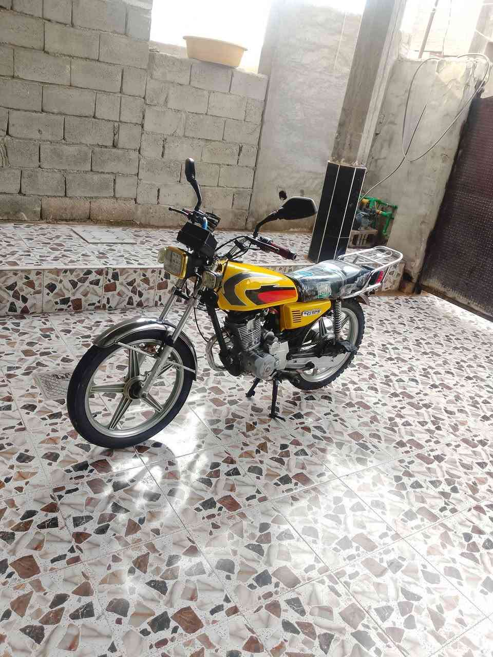 السلام عليكم سيفان 5كير البيع موديل 2020 وراق كهربيات كله شغاله مكان ديالئ خان بني سعر خاص او نتصال  ‏‪***********‬‏
