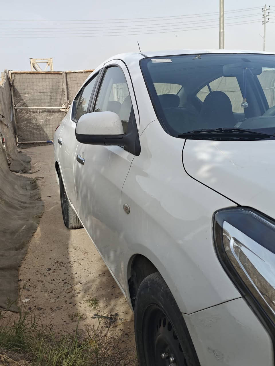 نيسان سني هندي موديل ٢٢سيارة جاهزة مابيها اي نقص الحادث ٣ قطع
*********** استفسار اتصل على الرقم
