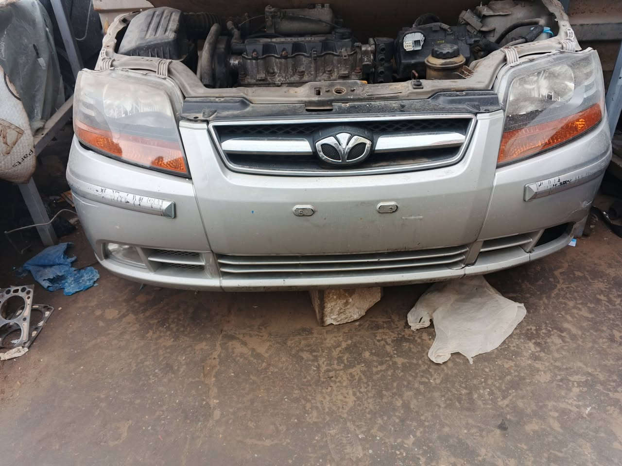 تم وصلت قطع غيار السيارات الكوريه 
افيو اوبتر كلشي متوفر 
العنوان حله نادر مقابل السداره الوله 
إدارة ابو مهدي السلطاني 
عدم الرد على الخاص والتعليق اني اعتذر
الرقم موجود *********** واتساب
