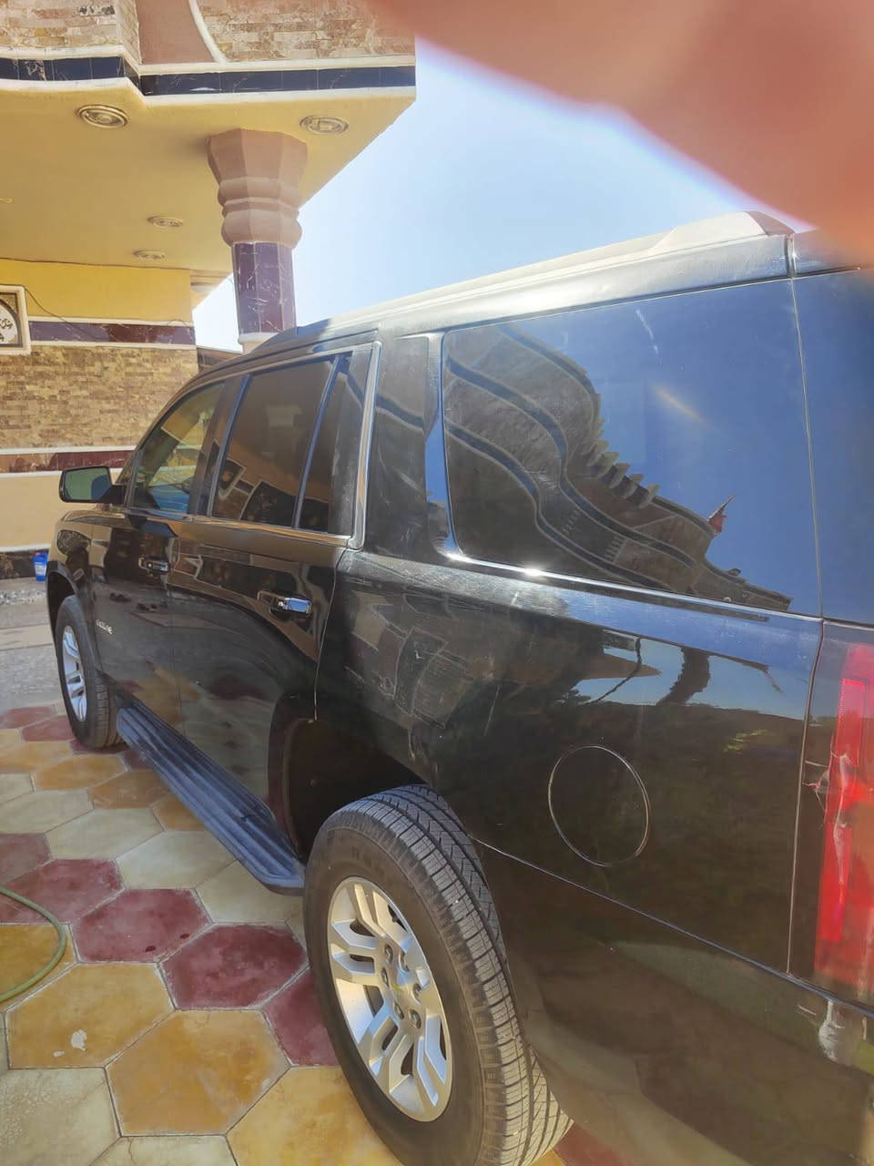 السلام عليكم تاهو ادوات ادوات موديل 2015 جاهزه تخم تاير باتري جديد تراي للبصرة فول مواصفات بريمر أعلى فئة خمس بصمات مكفولة من السرقة والانتر بول السعر المطلوب 180 َوبيها مجال للشراي ويدلل المكان كربلاء قضاء الحسينية ممتواجد عل خاص اتصل وتدلل ***********
