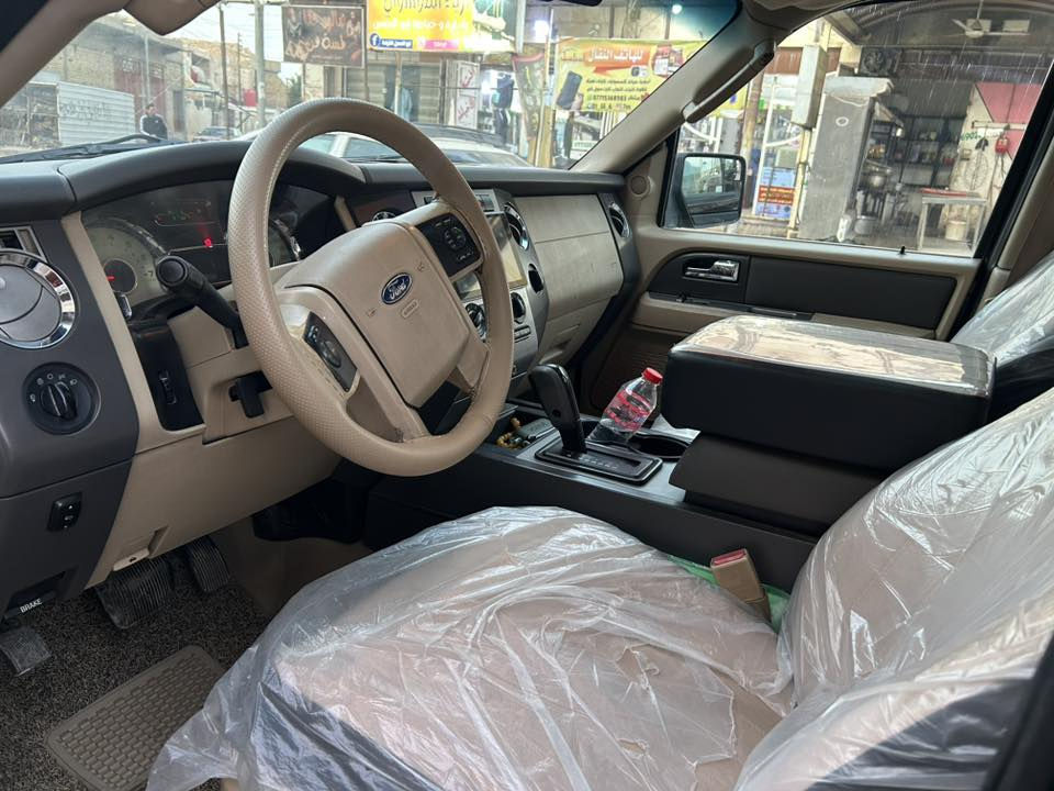 للبيع موديل ٢٠١٣ وارد خليجي صبغ باب الصدر فقط 
مواصفات XLT 

كامرة خلفية
شاشة جبيرة اندرويد
سلايد
٣ قطع تبريد
بترة
لايتات وبلوجكتر زنون
مكاني بغداد المنصور 
***********
ب ١٤٠ وبيها مجال للشراي
