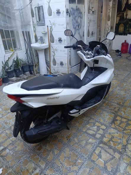 للبيع دراجه بي سي اكس جيل الثاني السعر 13 ورقه الاستفسار على الرقم ***********
