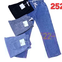 ملابس • للبيع