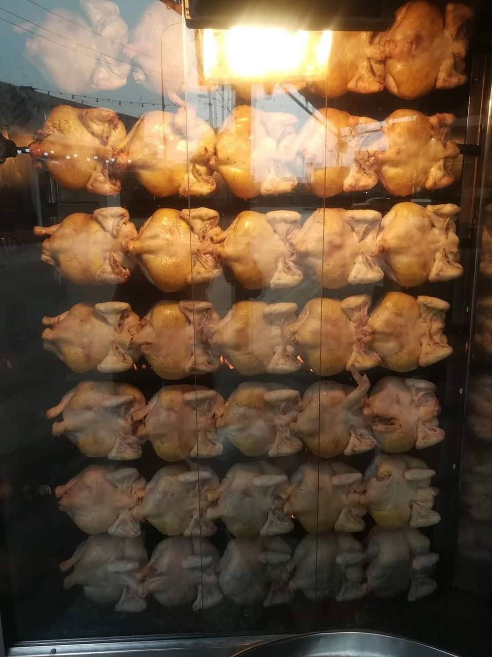 شواي دجاج مشوي ومحشي وطباخ شرقي عام متفرغ حاليا ***********
