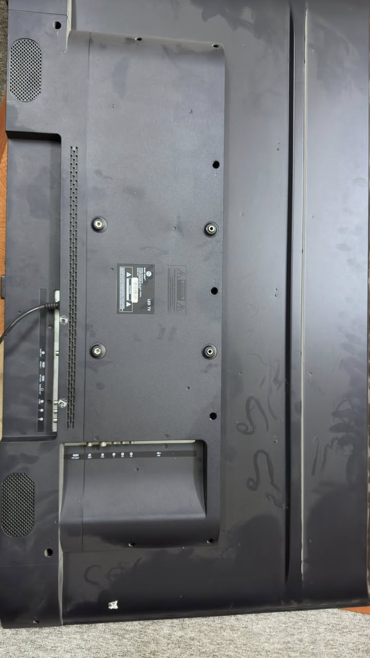 للبيع حجم 50 اسمه east point  نظيفة بس شاشة مكسورة قيم واخذ مكاني بغداد


**إذا كنت صاحب هذا الإعلان وتريد حذفه لأي سبب، رجاءا أرسل رسالة إلى الدعم الفني**