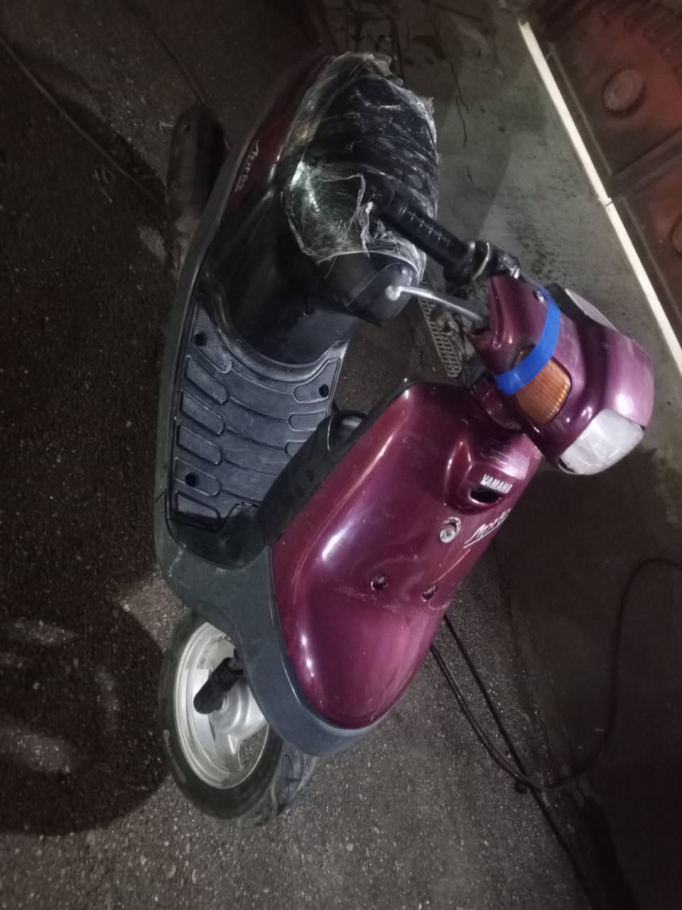 السلام عليكم ورحمه الله وبركاته
دراجه ٦٠ دراجه حلوه ونظيفه واريد ابيعها لان ماطلع بيهة
مكاني بغداد الدورة رقم الهاتف ***********
