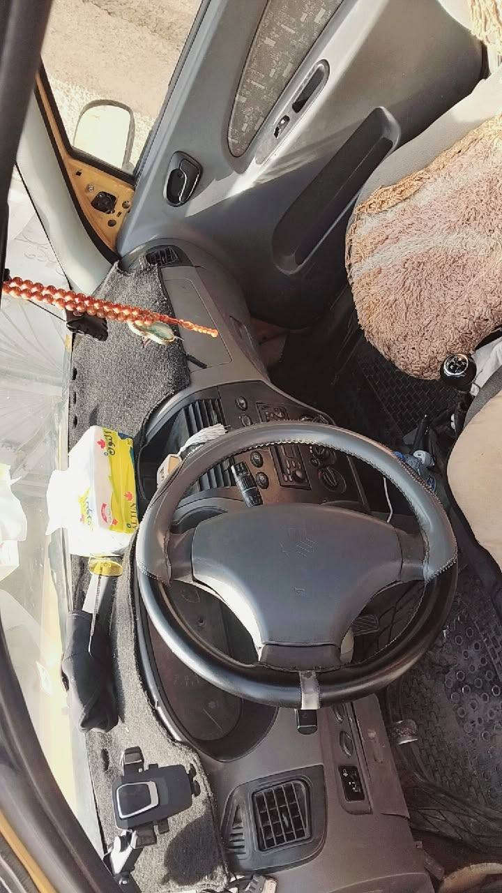 2015 مكفولة من حادث ومن الضربة وكفالة كير ومكينة تدفئه وتبريد ثلج  سعر 37 سيارة بأسمي تحويل مباشر


**إذا كنت صاحب هذا الإعلان وتريد حذفه لأي سبب، رجاءا أرسل رسالة إلى الدعم الفني**