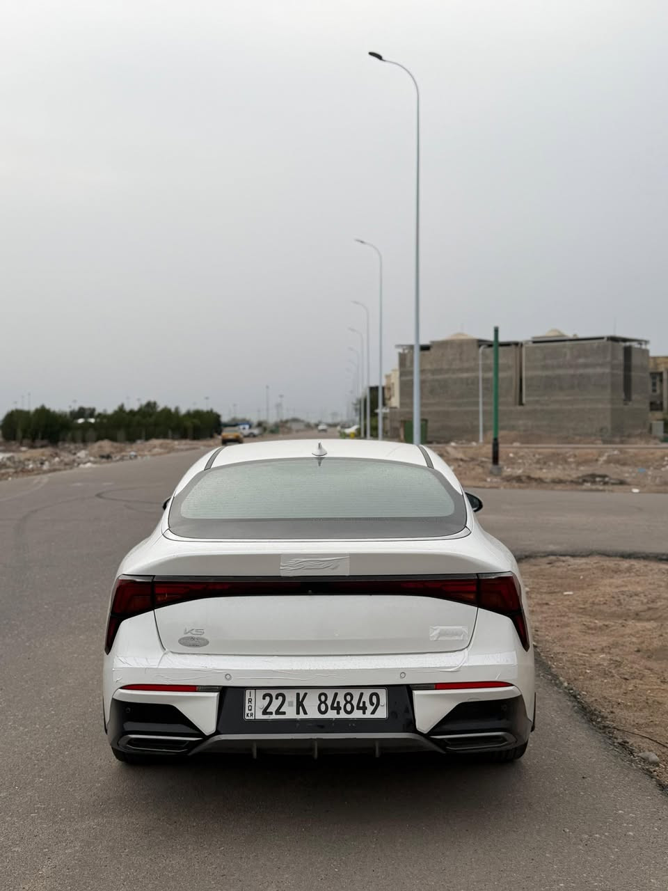 السلام عليكم. كيا K5
موديل 2024. خليجي رقم اربيل ( شمالي) مواصفاتها. بصمة تشغيل عن بعد تبريد قطعتين كشن كهربائي حساسات كامره شاشه كبيره تدعم كار بلي نضام قياده متعدد مثبت سرعه تحكم ستيرن كامل   كفاله عامة جديده السياره واحلا من الصور مواصفاتها باقيه معروفه 
مكاني بصره
شراي يخابر
***********

