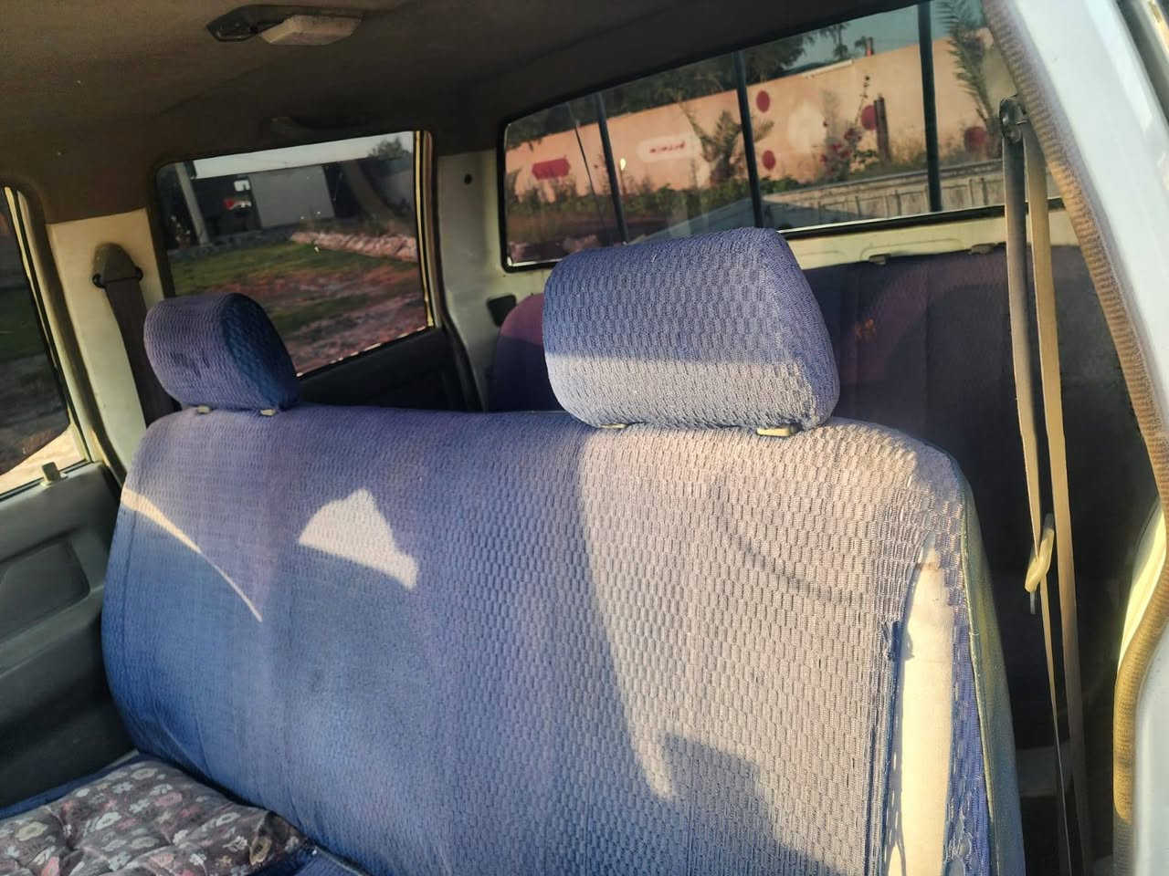 السلام عليكم  للبيع سياره مال مزاد وزاره الصحه دائره صحه النجف  الاشرف
١  موديل 2001  
٢النوع ISUZU ازوزه  الصنع ياباني
٣المحرك 2200 بخاخ  محرك مكفول العداد 180 km
٤تبريد تدفئه كامله ويه السويج
٥كهربايات كامله 
٦ تسجل بل مرور
٧ مقفوله كفاله عامه من الصبغ
٨ تايرات جديده
المكان الحله ناحيه النيل السعر 55
***********
