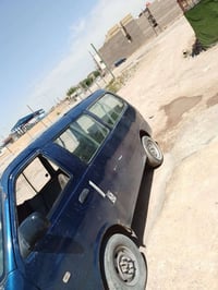للبيع موديل 95 سعر 45 مكاني بغداد هاتف 07702728305