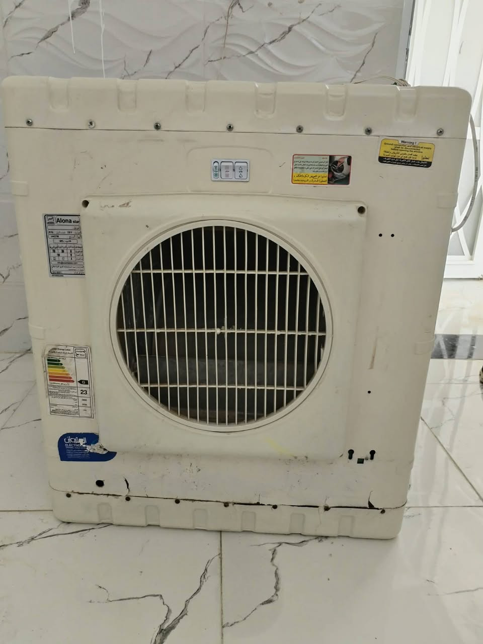 الثلاجه 100 نضافه فول
المبرده 100 بس تشغل 
الطباخ ودبت غاز متروسه وميز كامل 135
كورنيش تأميم


**إذا كنت صاحب هذا الإعلان وتريد حذفه لأي سبب، رجاءا أرسل رسالة إلى الدعم الفني**