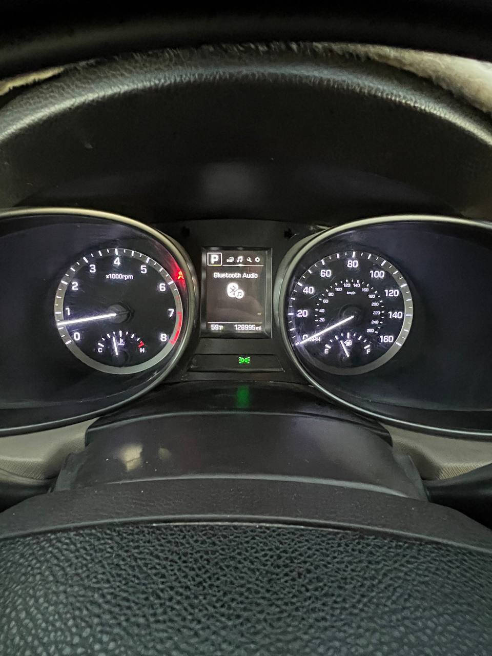 السلام عليكم
سنتافي كراند موديل 2017
رقم بغداد باسمي سنويه 2029
6سلندر حجم 3600
السيارة 7 راكب 
لد نهاري وكشافات Led 
❄️تبريد ثلاث قطع
كشن السايق كهرباء
شاشة تدعم apple car play & android auto 📱📲
كامرة خلفية دوارة 🎥
تخم تاير جديد
باتري جديد
سيارة جاهزة وكاملة 
السيارة وارد امريكي صور حادث موجوده ب منشور بدون ضرر داخلي 
سعرها جدأ مناسب 135 بيه مجال 
📞رقم الهاتف ***********
📍مكان السيارة نجف
