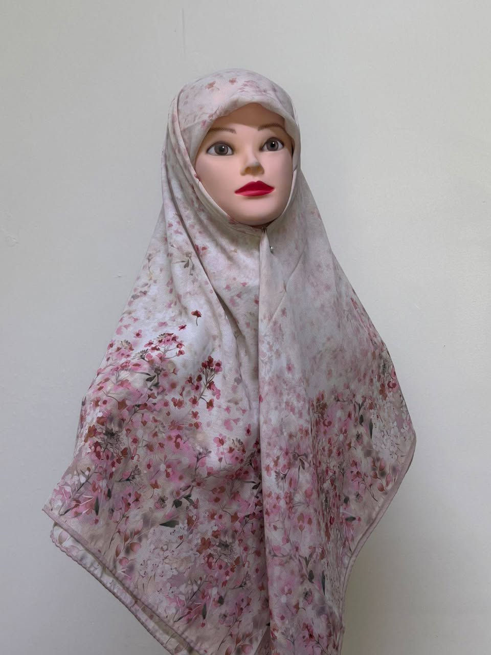 حجابات حرير قماش صيفي تخبل راقيه بشكل


**إذا كنت صاحب هذا الإعلان وتريد حذفه لأي سبب، رجاءا أرسل رسالة إلى الدعم الفني**