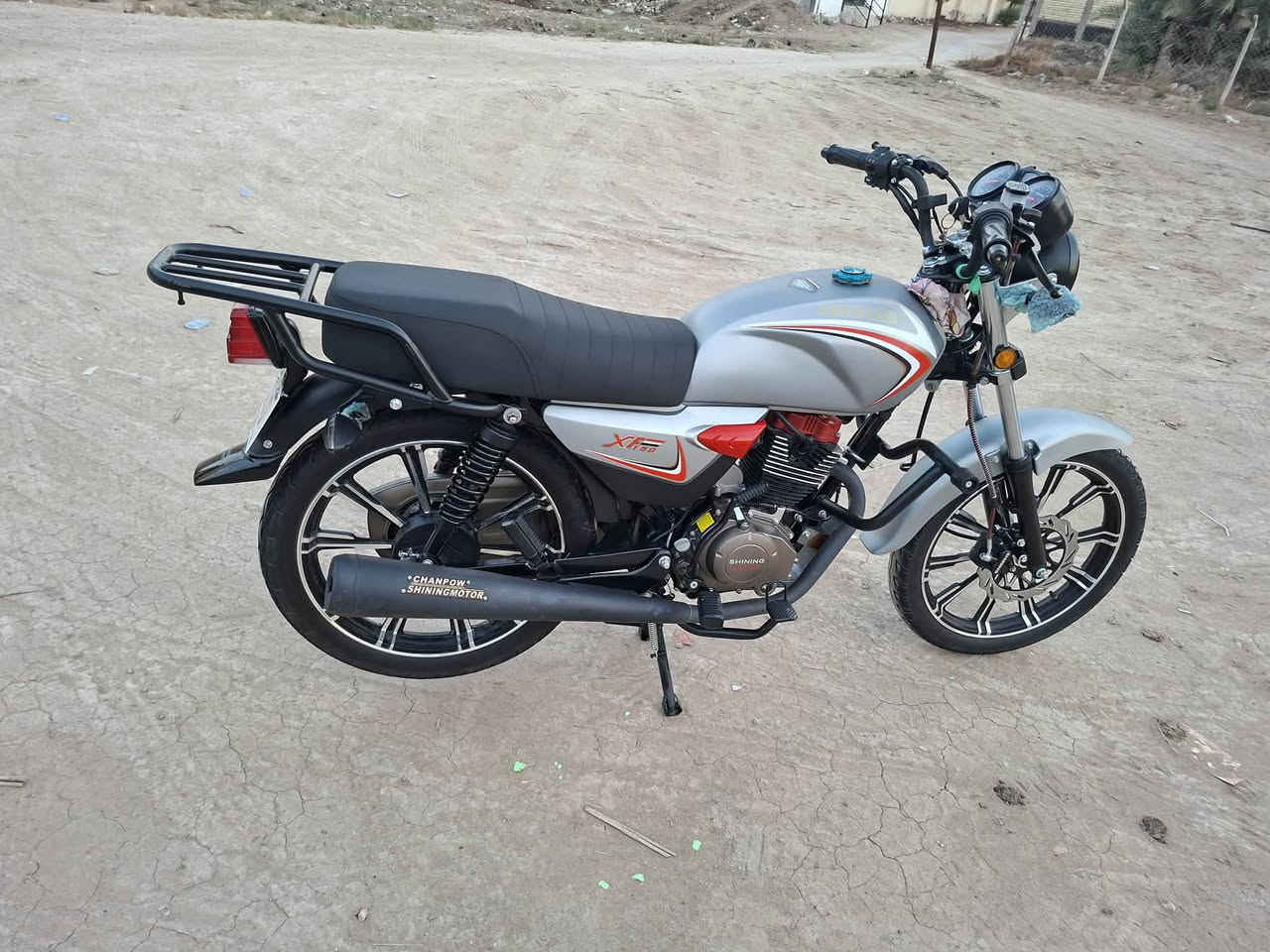 درجه شاينك موديل 25 صار شهر تقريبا من طالعه سعره 900 وبيه مجال مكاني مسيب ***********
