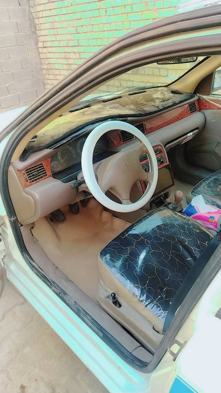 السلام عليكم عندي سمند موديل 12 السياره كلش حلوه ومرتبه مكينه جديده دوشمه رقم انكليزيي مثل ماابين بالصوره السياره بسمي بغداد سعره ع خاض ***********
