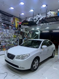 هۆندای ئەڤانتی 2007  سپی ،بۆ فرۆشتن ناو زەرد کوشن جڵد کوشن هیتەر  ئاوێ...