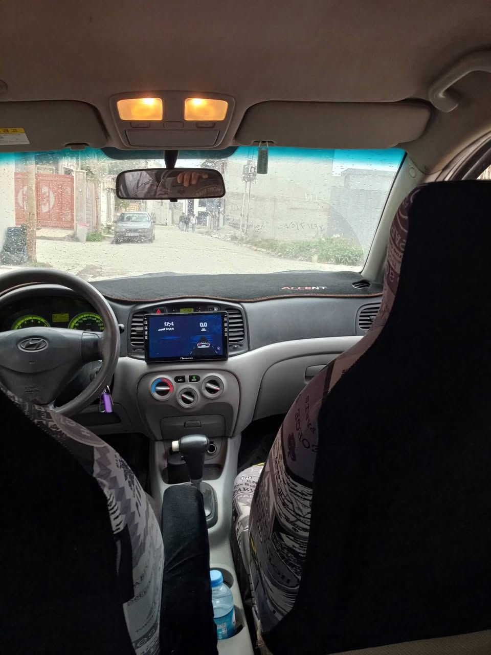 الحلال     للبيع  /, أكسنت 2008 فول  توماتيك
رقم ديالى دولى شرعي موصل كابون بانزين حديث   ه‍زه‍ /

   مكينه (محرك) 14 نص عمر    گير شرط 

 بريك   4 دسك جديد

 ABS   / EPS 

باتري جديد

طخم امامي خلفي جديد 

ضرر بسيط    شبر  بلبوند والجاملغ    بدون دواخل شرط

السعر 88$

للتواصل خاص متواجد     

او الارقام     ***********      ***********

وألك تقدير جيتك
