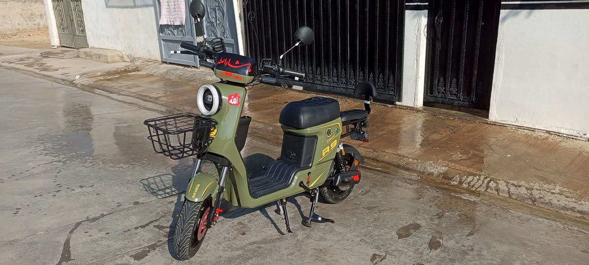 سلام عليكم باسكيل شحن R9  2026من شركه ولي كوريا مار 5بطاريات 32امبير بي نضام بك رجوع  للخلف اربع سرع سرعته 109 حقيقي 60 باسكيل حيل نضيف مستعمل شهرين يعني اخو الجديد السعر المطلوب 550 أو بي مجال حك الجيه مكان كركوك الفيلق للاستفسار الاتصال ***********
