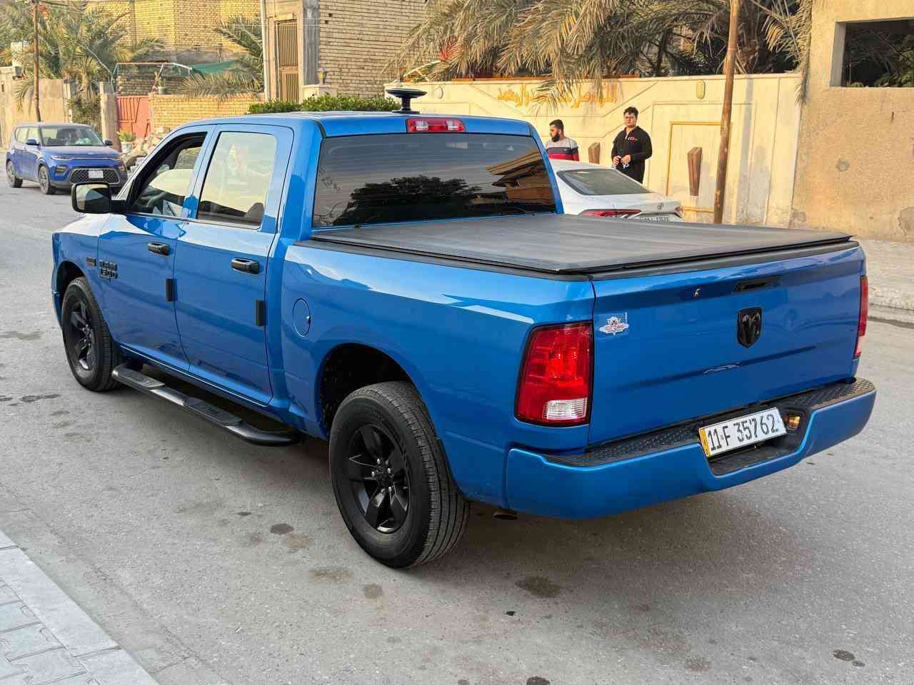 دوج رام 1500 موديل 2022 كلاسك / بيع او مراوس
 باب طويل و بدي قصر . محرك 8 سلندر 
 سلندر ماشيه 55 مايل :: 
سياره كفاله عامه فقط بارد حادث دعاميه امامي
 صور الضرر مرفقه : رقم بغداد بأسمنه / تحويل 
 سياره جاهزه وكامله من الطول للطول 
ع وضع الشركة تخم تاير حداده تبريد تحكمات وغيرها
 السعر / 230 وبيها مجال قليل وسعرها مناسب 
هاتف / ***********
العنوان / البصره . معرض الرافدين القبله 
وانه حاظر . بيع او مراوس . سياره بعدها شركة 
.
.
