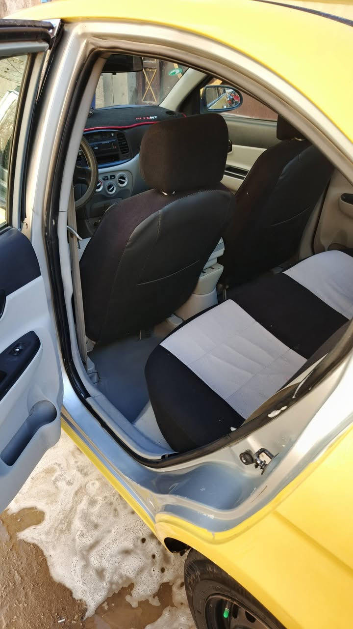 اكسنت للبيع موديل 2008 بغداد
السعر 78  محرك ١٦٠٠ قطرتين عنوان الغزاليه  لاستفسار 
***********
