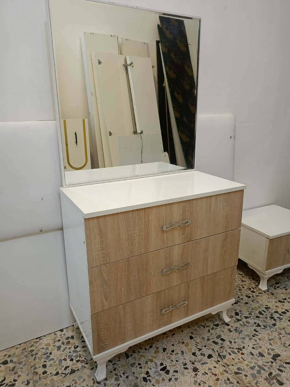 غرفة تركي 🇹🇷 مستخدام 5 قطع  ✨✨
نضافه 90 💯
سلايت  💖
السعر 400💖💸
مع شد🪛 ونقل 🚚  مجاني  داخل بغداد  محافظات بكروه


**إذا كنت صاحب هذا الإعلان وتريد حذفه لأي سبب، رجاءا أرسل رسالة إلى الدعم الفني**