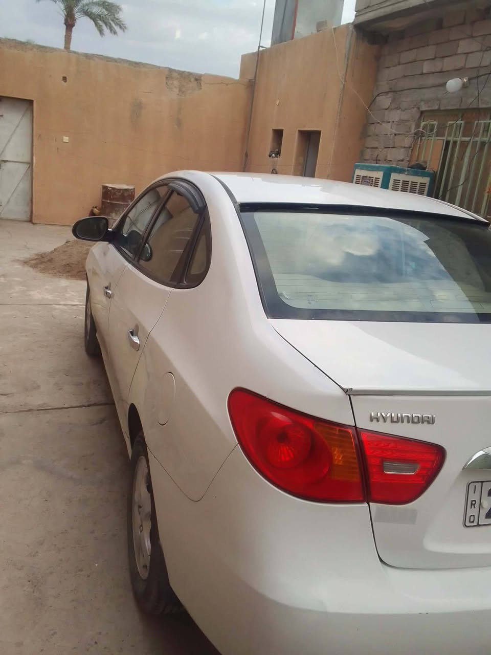 السلام عليكم
الانترا 2010 رقم صلاح الدين  انكليزي بسمي سياره مكفوله  قطره صبغ مابيه كله عل وضع شركه محرك 1600دكشن عالي. السعر 118 وبيها مجال
السياره موجوده بعوينات..
الخاص مغلق لحد يدخلي خاص اني مكلف بنشر
***********هذا رقم صاحب سياره.
