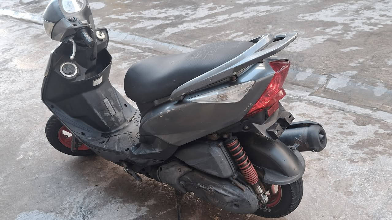 دراجة ثعلب ربه نظيفة كهرباءيات كاملة السعر 500 المكان بغداد  الشعله***********
