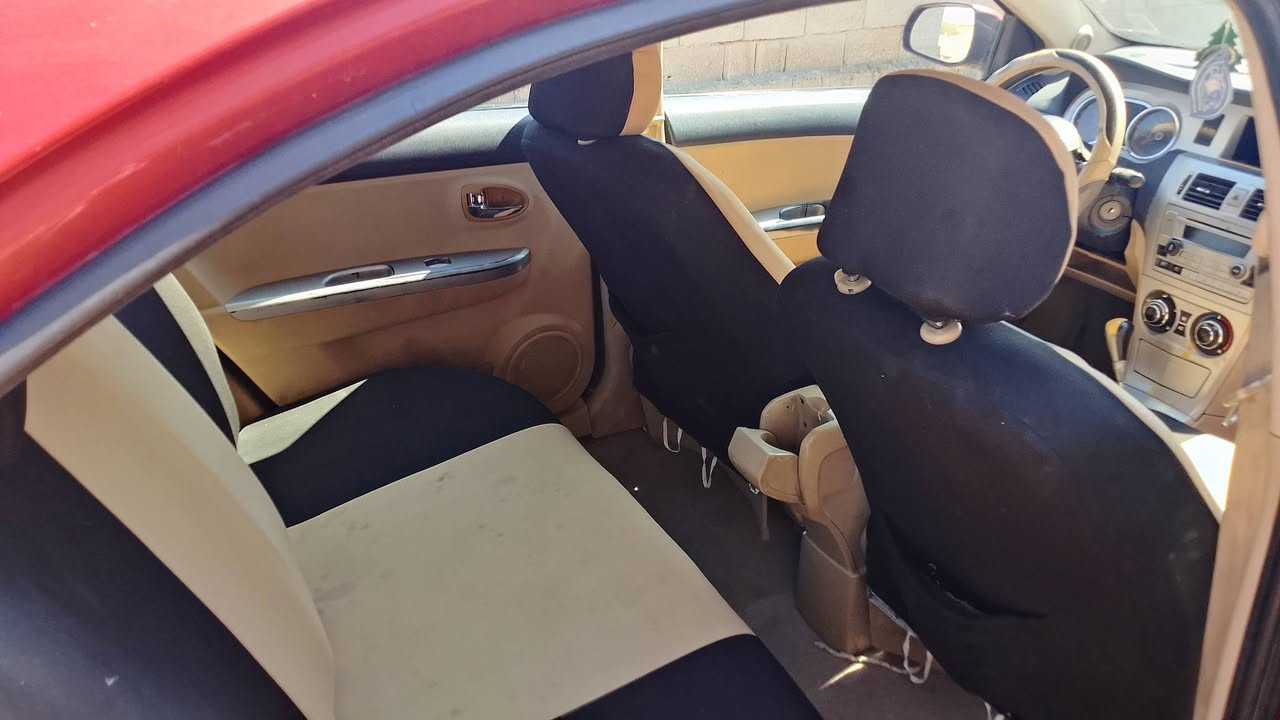 فولوكس موديل 2012 رقم جديد انكليزي سنويه لل2030 اباسمي محرك كورلى طابوكه كير اوتو حداديه جديده مصبوغه حزام سياره جاهزه اترايك وين متريد ***********
