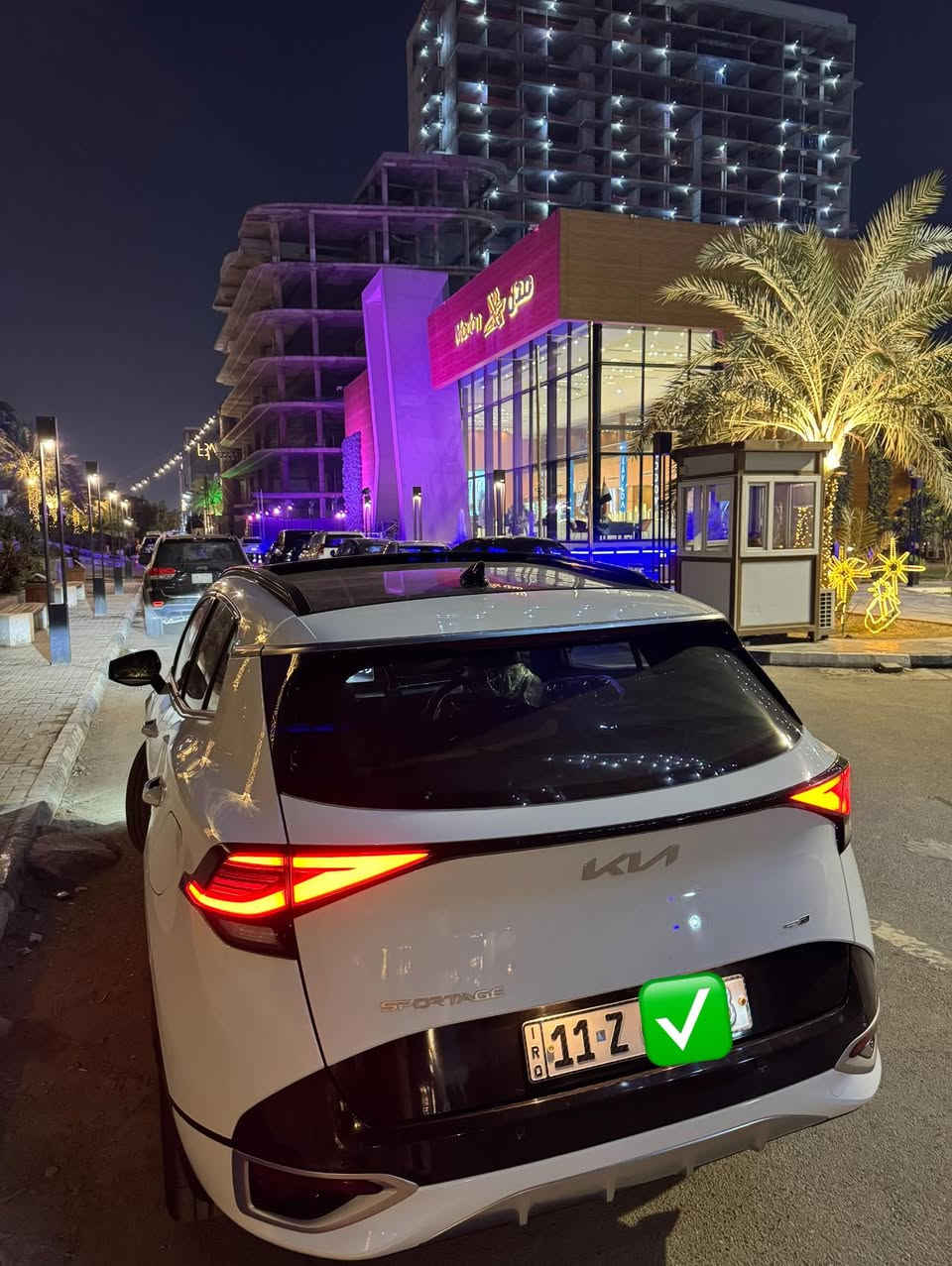 السلام عليكم
سبورتج جيتي لاين 2025 فول مواصفات 1/1 ام الضمان✅
مكفوله من الصبغ والبارد عدا الشخط الموضح بلصوره ..
السياره كلش جديده ماشيه 9 الاف زيرو دهن كله بلشركة رقم بغداد بأسمي تحويل ثاني يوم معروفه مواصفات الجيتي لاين
مكاني بغداد حي اور 
*********** 
السعر 260$وبيهال مجال بسيط..
