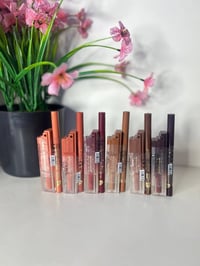 بكج شفايف • MEIKE GLAMOUR • متوفر ٣/٥/٦