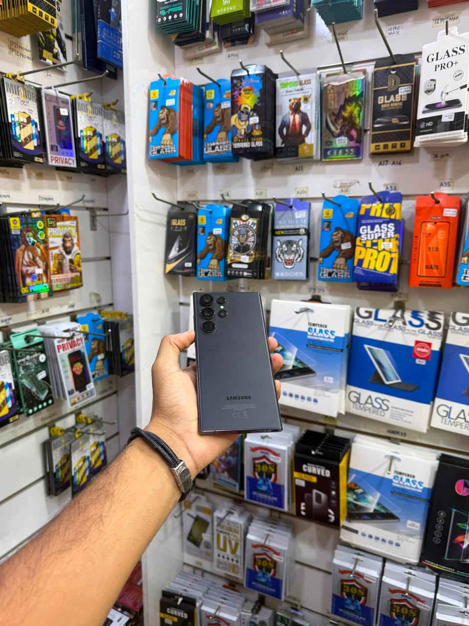 Galaxy  S23 Ultra
الذاكرة 256

النظافة100%

داخل وكالة✅

السعر🔥🔥

بدون ملحقات

________________
الضمان لدى مركزنا 5  ايام من تاريخ الشراء✅

الديوانية—سوك هرج—مركز الموسوي —قرب كراج طوابق 

للحجز

***********
