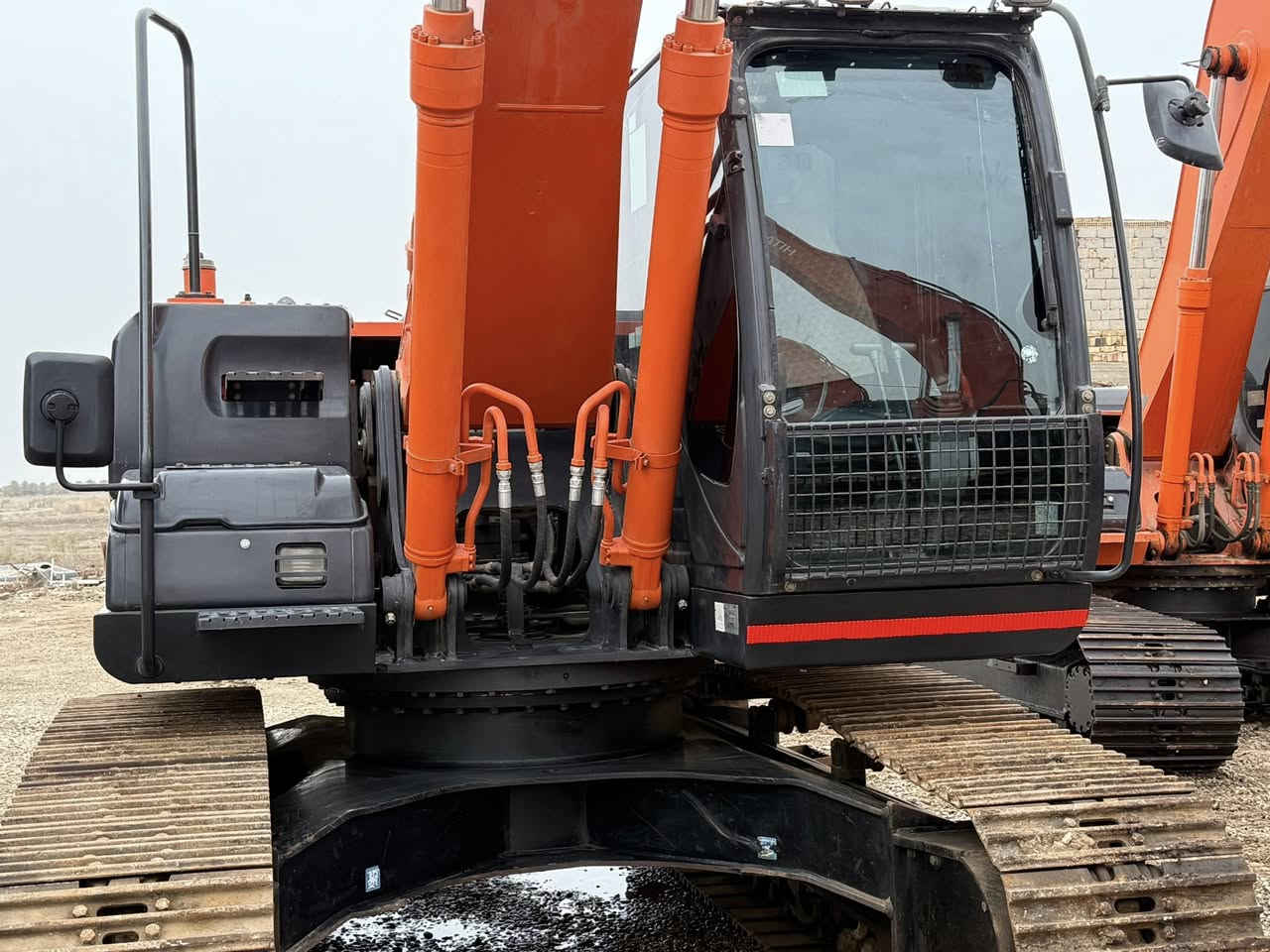 ‏يا الله بسم الله الرحمن الرحيم ￼
يعلن معرض سيد سلمان  لتجارة العامة 🪬
#HITACHl_ZAXIS_5G _200
‏فايف جي موديل 2016

￼ ساعات العمل 4807h

#كفاله عامه وارد اليابان 🇯🇵
 

￼

 #العنوان   بابل -الشوملي
 

‏الاستفسار  ￼(***********) فهد السيد سلمان✅
