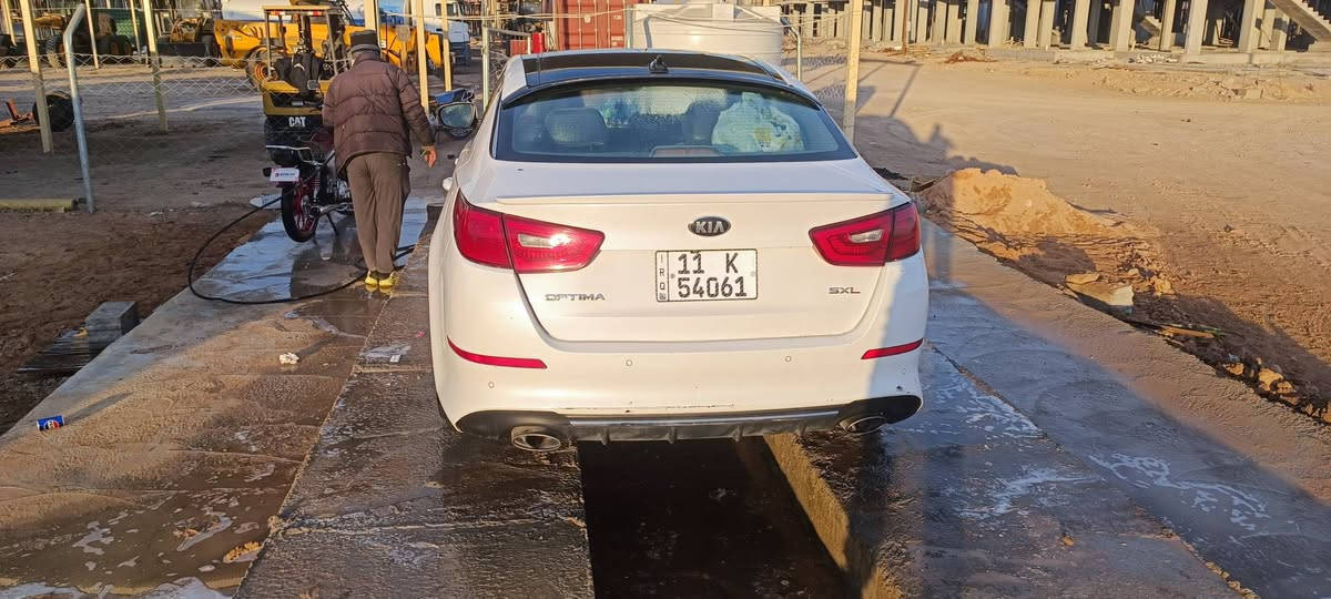 السلام عليكم
كيا اوبتما للبيع 2015،Sxl
فول مواصفات 
محرك 2000تيربو
وارد امريكي ضررها بنيد فقط 
والعراق صار بيه ضرار بين البابين نصبغت صفحه 
مكاني بابل/او كربلاء 
السعر 118
***********
