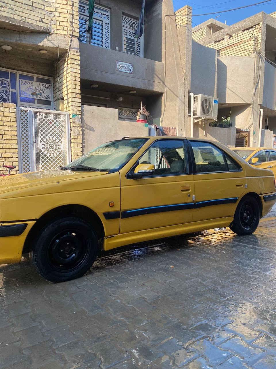 سلام عليكم بيجو بارص. 2015مكاني بغداد الدولعي السعر 42 رقم ***********
