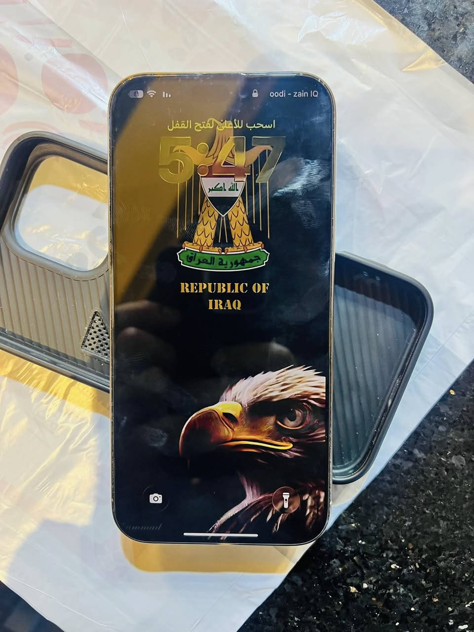 سلام عليكم اخوان 16 برو ماكس جهاز جديد وزلغ مابي بعده بالضمان بس هاذ كسر بالظهر
بطاريه 99 

ذاكره 256 

ذهبي وجديد الجهاز مع كارتون وكيبل كامل ملحقات 

عربي شرق اوسط 

للبيع السعر 1300 وبي مجال قليل لشراي 

***********
