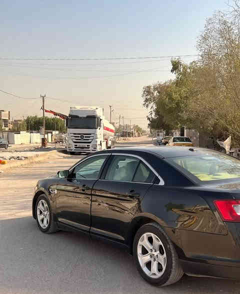 السلام عليكم
من رخصه الادمن 
فورد تورس 2010 
فئه se
رقم دهوك تحويل مباشر
مواصفاته كشن كهرباء تحكم استرين جهتين مرايات كهرباء ويل 20 لايت زنون كير مكينه كهربائيات كفاله الصدر85% 
السياره وارد أمريكي كلين داخله بالعراق بيه جاملغ وباب خلف السايق خلفيات وبارد قليل بالجاملغ شرط بدون دواخل بدون دكه جاكوج بدون ايرباك سياره جديده و متعوب عليه و عليه ادامه جديد
رايده ب100  وبيه مجال للطيبين
مكاني بغداد الامين
هـ /***********
ملاحضه انطخت بالباب بجاملغ الصدر طخه بسيطه ترجع بارد 
ولي يريده يشوف الضربه يراسلني واتساب او خاص 
ولي يشوفه غاليه علي يعبر المنشور و لي يجي و ما تعجبه السياره يجي يمي يتغده و يشرب جاي و يروح
اسف على أطاله ♥️
