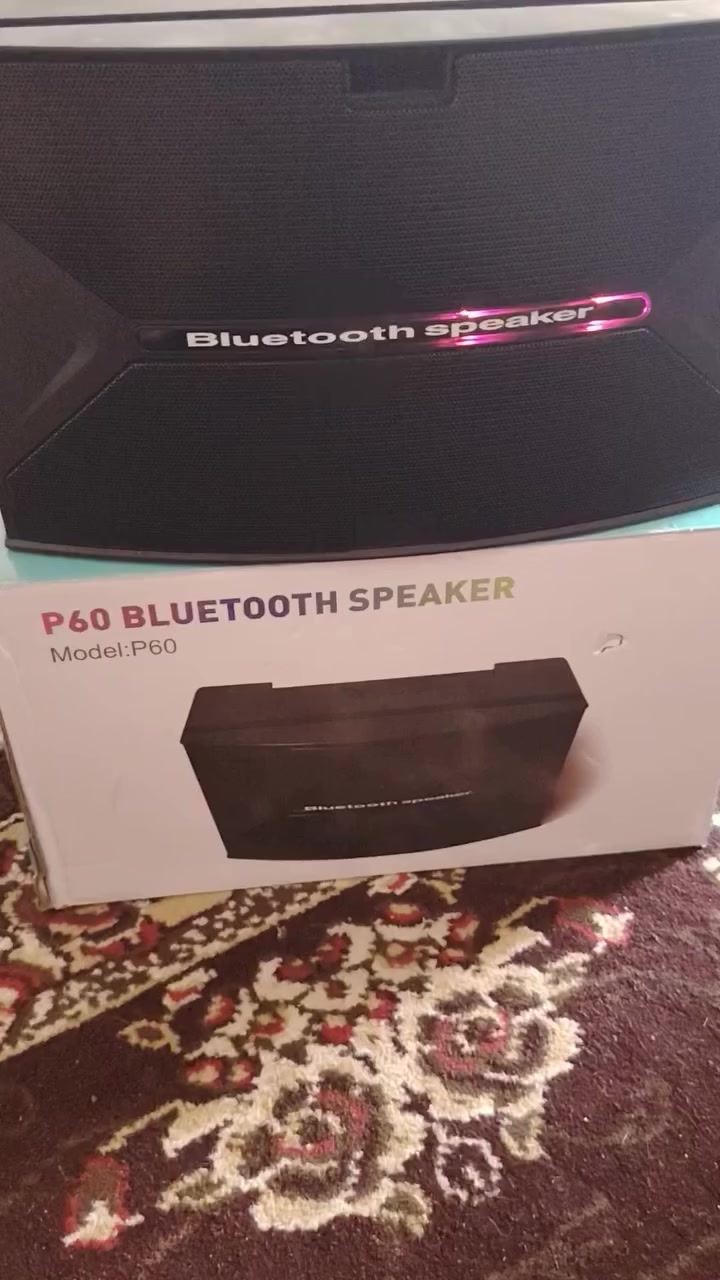 🔊 سبيكر (أم بي ثري)  P60 Bluetooth  
 شحن عن طريق الكهرباء أو  الطاقة الشمسية. 
🔋 بطارية تدوم لساعات طويلة 
📡 اتصال سريع ومستقر عبر البلوتوث بدون تقطيع 
🎶 صوت واضح وعالي الجودة
💼 تصميم أنيق وسهل الحمل
✔️ مناسب للبيت، الرحلات، الحفلات
✔️ راديو FM مدمج(يعني حتى لو ماكو نت، تبقى تسمع نغمات وأخبار)

🔹مدى البلوتوث: 10 أمتار
🔹قدرة الصوت: 10 واط
🔹سعة البطارية: 2400 مللي أمبير

السعر ٣٠ الف والتوصيل #مجاني
📦#يتوفر توصيل لجميع محافظات العراق


**إذا كنت صاحب هذا الإعلان وتريد حذفه لأي سبب، رجاءا أرسل رسالة إلى الدعم الفني**