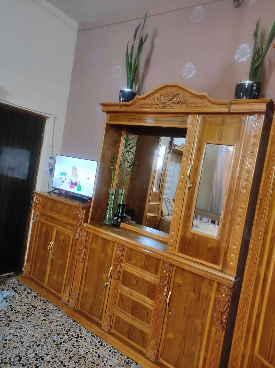 غرفه تزكام صاج درجه اولى تصميم ملكي
مشتريها ب 2 ونص رايدها ب1 و٢٠٠ 
بس الشراي يراسلني


**إذا كنت صاحب هذا الإعلان وتريد حذفه لأي سبب، رجاءا أرسل رسالة إلى الدعم الفني**