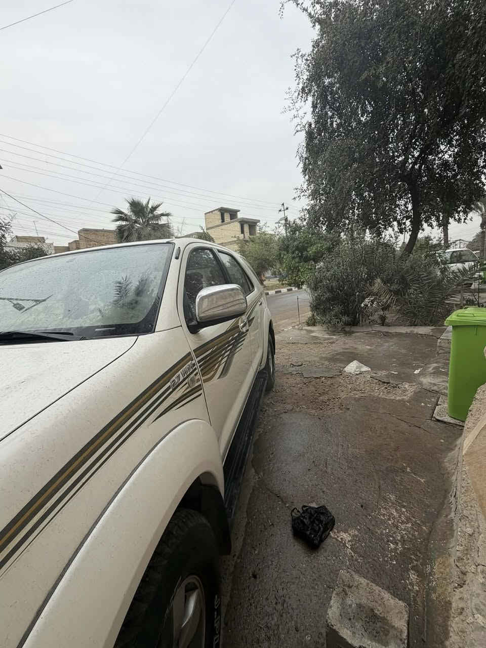 السلام عليكم ورحمة الله وبركاته
للبيع تويوتا فور جنر ٢٠٠٨ السياره جديده رقم بغداد 
مكفوله مكفوله مكفوله
با اسمي تحويل ثاني يوم 
كير مكينه تبريد كله بشرط 
الداخل كله جديد اطارات 
عنوان السياره بغداد الشعله 
السعر ١٧٥$ وبيهه مجال بسيط 
كلشي با السوق موجود والي 
ميعجبه يعبر المنشور
للتواصل ***********
