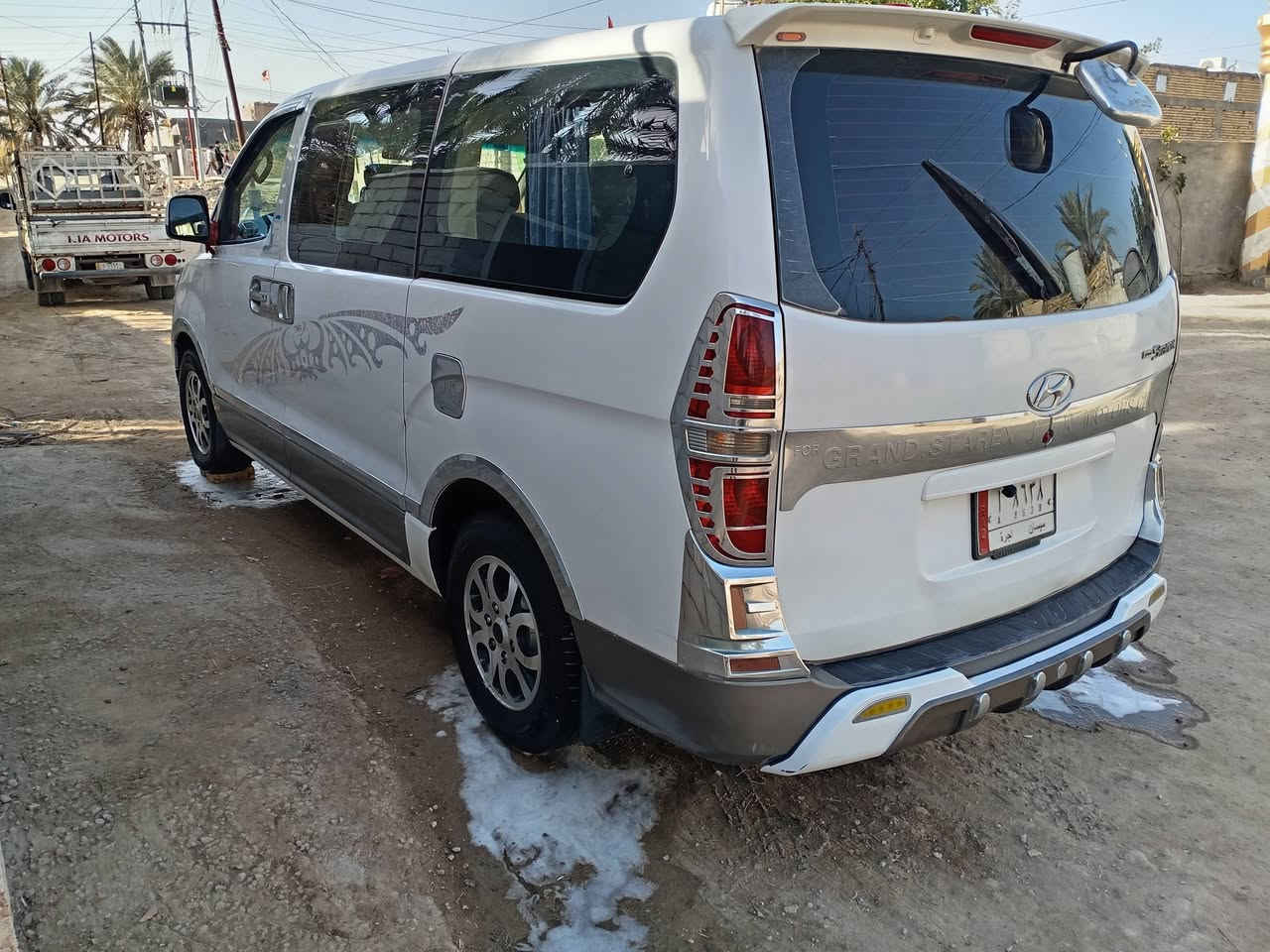 سلام عليكم سياره ستاركس للبيع  موديل 14 مفتوح محور مسكر سياره جاهزه على اخر حبايه مكينه كير حداديه تخم تاير كله جديد سياره مال جناي ((***********)) مكان سياره ناصريه سوك الشيوخ
