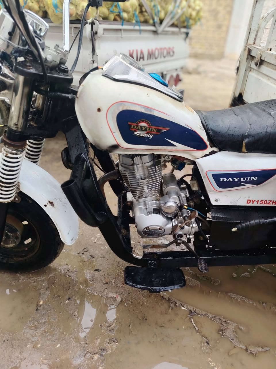 سلام عليكم
ستوته دايون للبيع 

موديل 18

الستوته كفاله 

المحرك 25ما فتوح

عوزه بس صبقت بدي
مكاني شطره سعر خاص
***********
