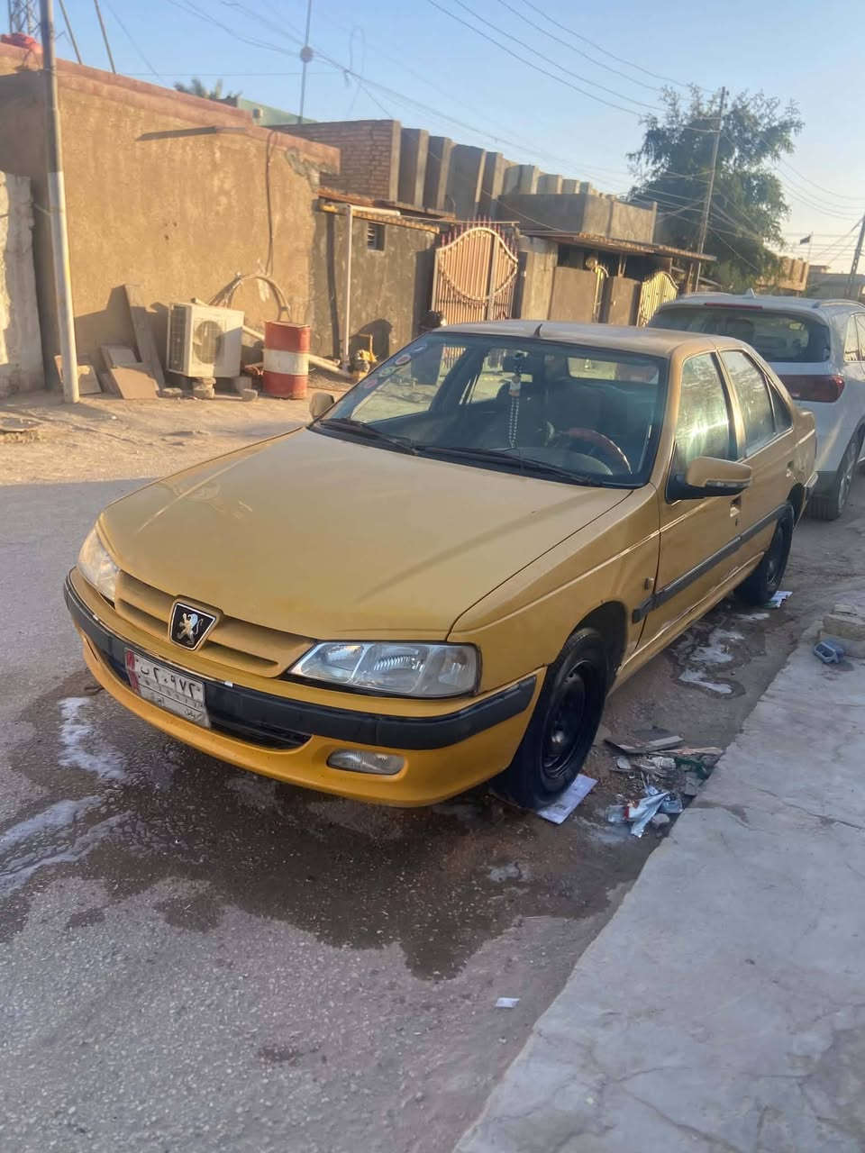 سياره بيجو بارص 12 تحويل ثاني يوم السعر31 وبيها مجال رقم انجليزي عندي وصل استلام الرقم سنويه 29 الشراي يتصل ***********
