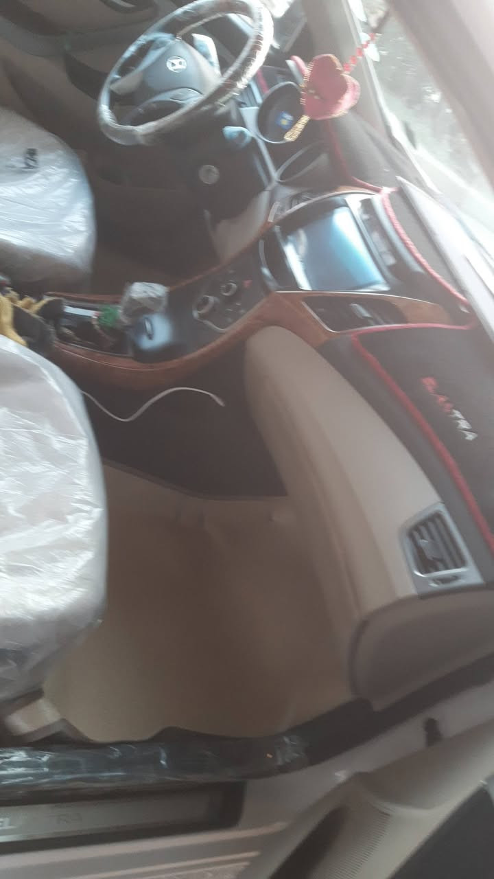 السلام عليكم  الانترا للبيع موديل 2016  خليجي فول موصفات ماعده بصمه بيها قطعتين باب وجاملغ خلف السائق رقم كربلاء مكان السياره حله بابل ناحيه النيل  السياره جاهزه على الاخر ربع دينار ماتصرف عليه  مرواس حسب القناعه اكسنت سيراتو عادي ماكومشكله  اريد فرق اذ مروس،  الشراي يتصل  السعر 125


**إذا كنت صاحب هذا الإعلان وتريد حذفه لأي سبب، رجاءا أرسل رسالة إلى الدعم الفني**