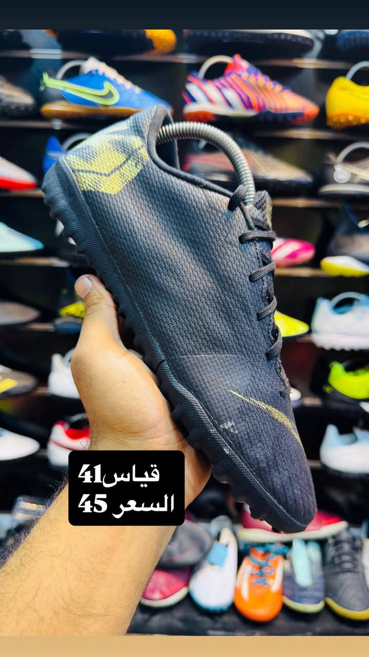 السلام عليكم 

احذية تارتان اصلي باله اوربي 

موضح بالصور القياسات والسعر

خدمة توصيل 🚚 لكل المحافظات متوفرة 

العنوان/كوت-الشيشان /عمارة التجهيزات الرياضية 

رقم الهاتف/***********
